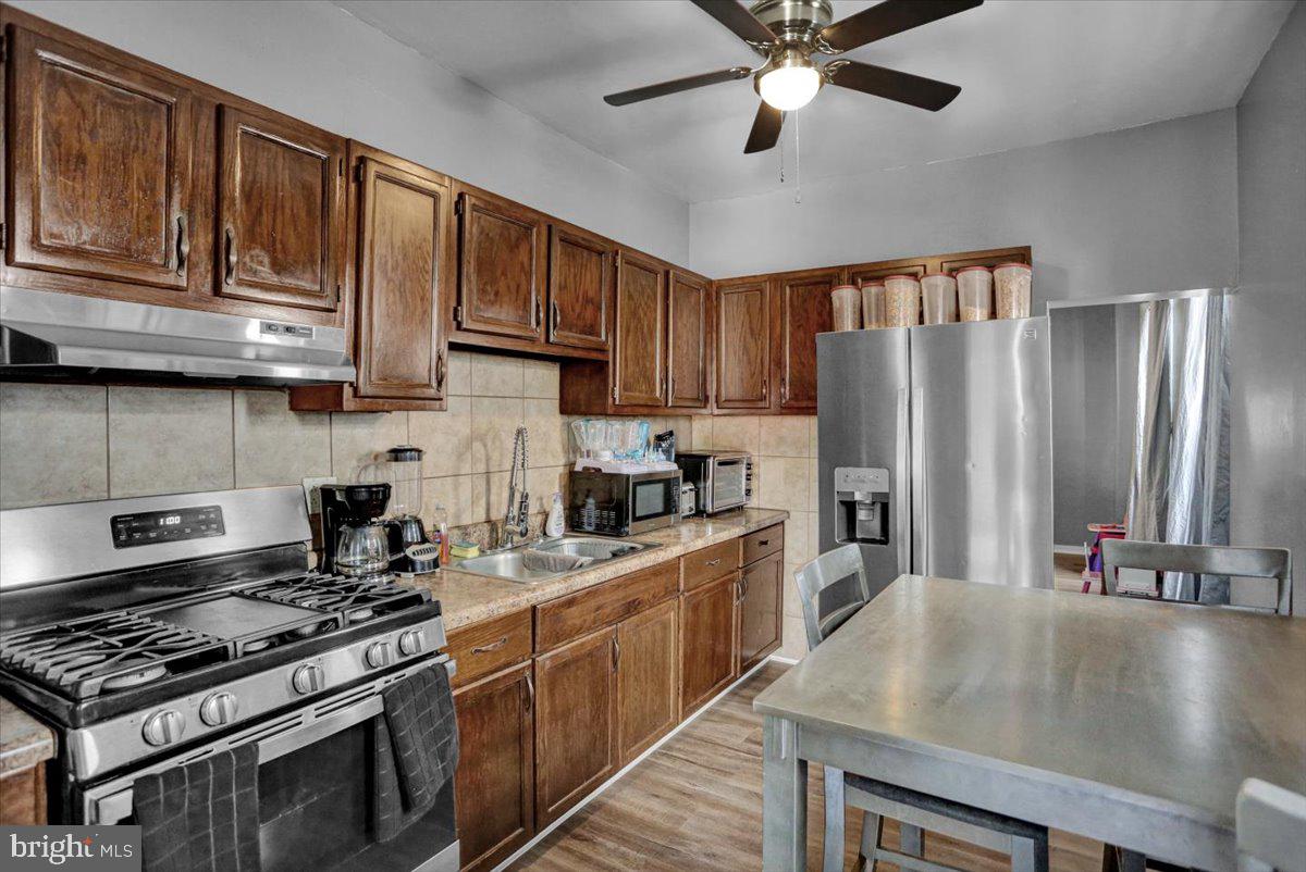 133 West Buttonwood Street Reading, PA 19601 - Photo 10 of 20