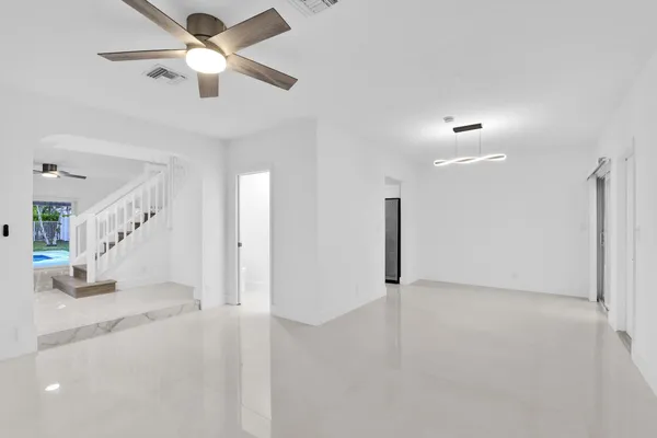 $4,950 | 8608 VÃa Giula, Boca Raton, FL 33496