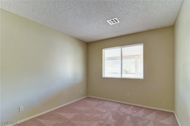 $1,750 | 389 Newbury Court, Henderson, NV 89015