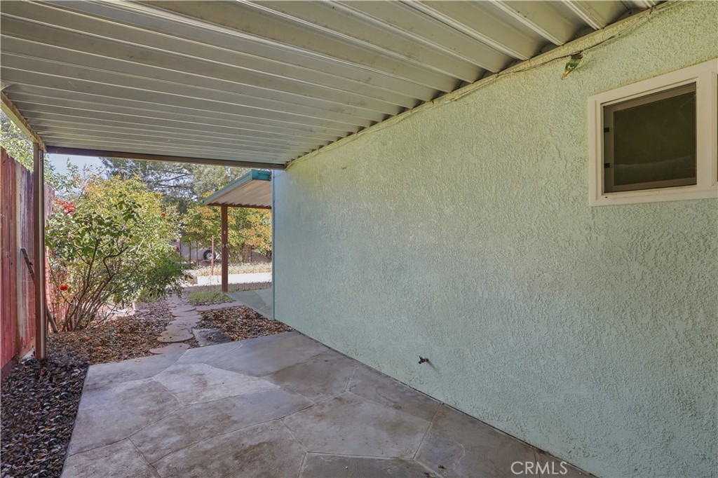 1740 Westfield Road Paso Robles, CA 93446 - Photo 14 of 18 Patio Off Breakfast Nook