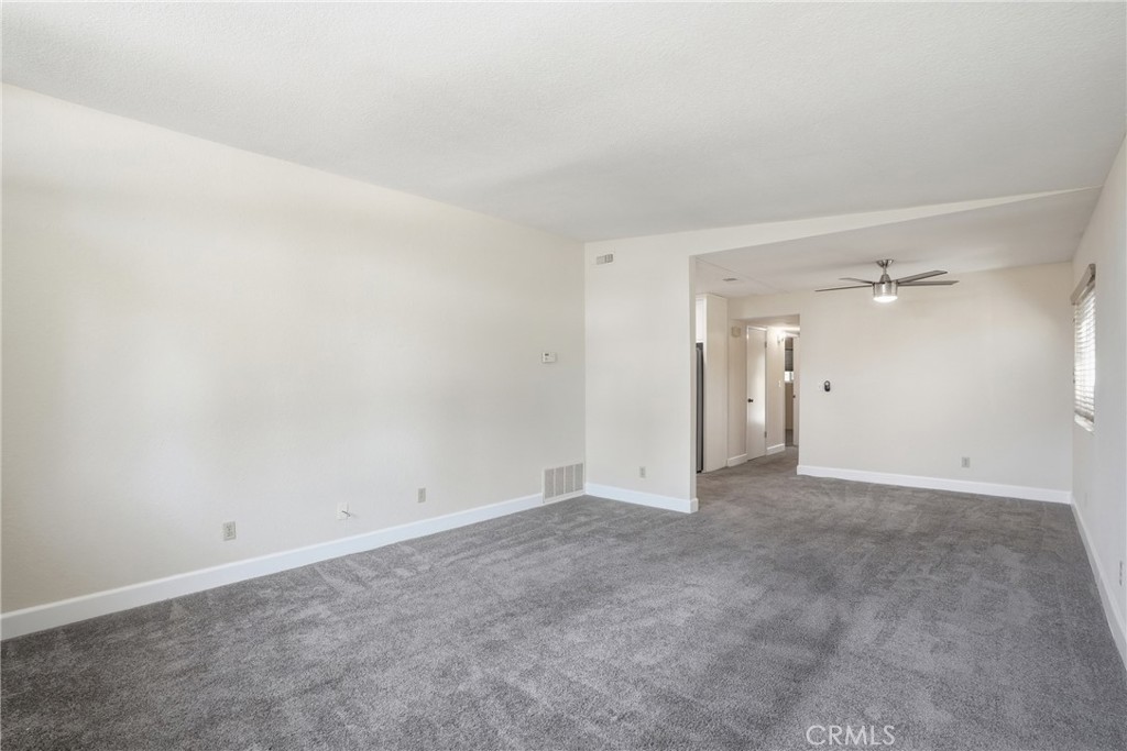 1740 Westfield Road Paso Robles, CA 93446 - Photo 4 of 18 Living Room