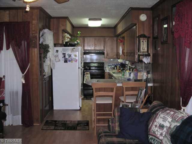 2666 Shoals Road Pinnacle, NC 27043 - Photo 5 of 10 Kitchen.