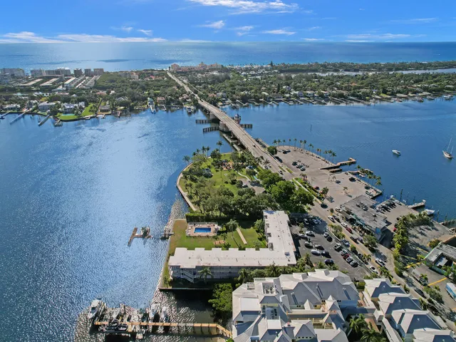 $5,500 | 311 East Ocean Avenue, Unit 103, Lantana, FL 33462