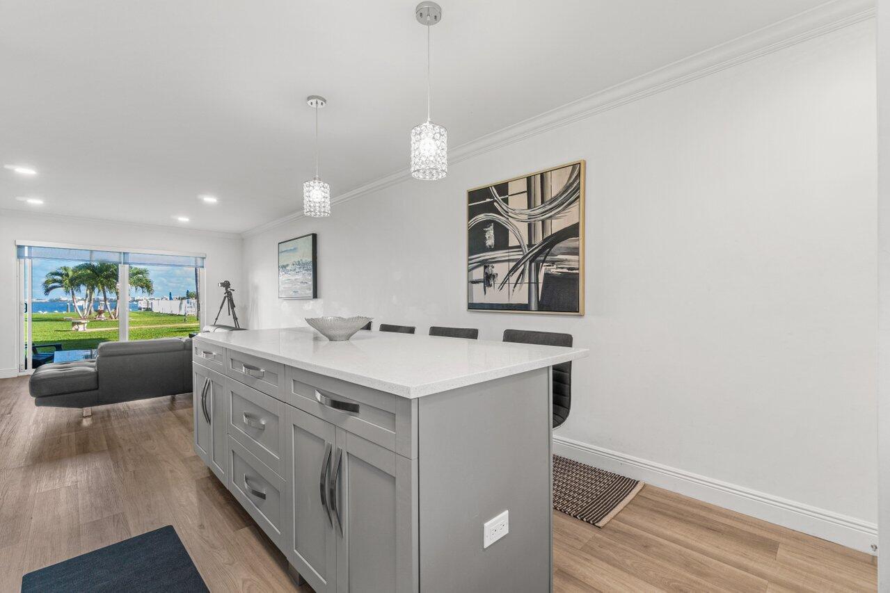 311 East Ocean Avenue, Unit 103 Lantana, FL 33462 - Photo 8 of 46 007-311EastOceanAvenue-Lantana-FL-33462-