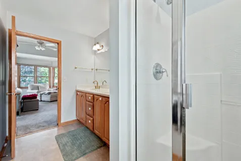 $634,999 | 6732 Yale Drive, Franklin, WI 53132