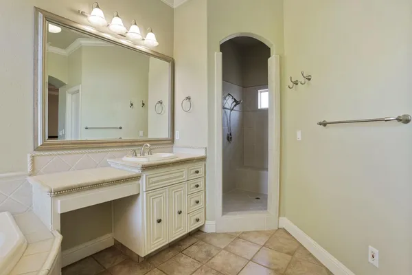 $875,000 | 2735 Bristol Lane, Lodi, CA 95242
