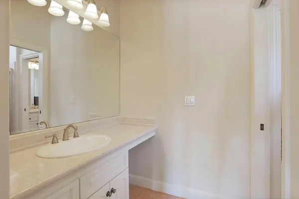 $875,000 | 2735 Bristol Lane, Lodi, CA 95242