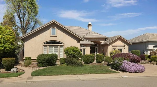 $875,000 | 2735 Bristol Lane, Lodi, CA 95242
