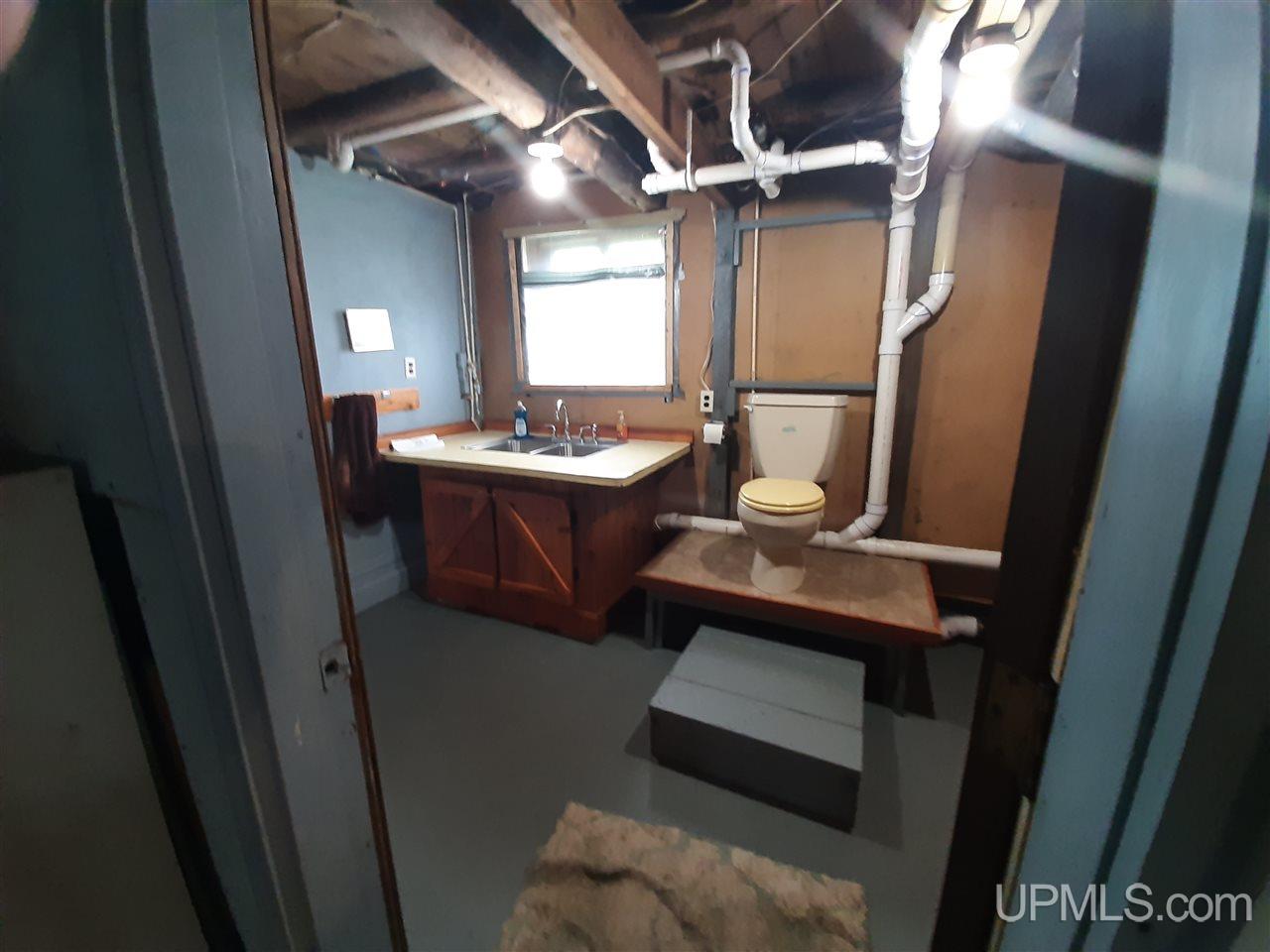 5624 Co Road Hermansville, MI 49847 - Photo 14 of 33
