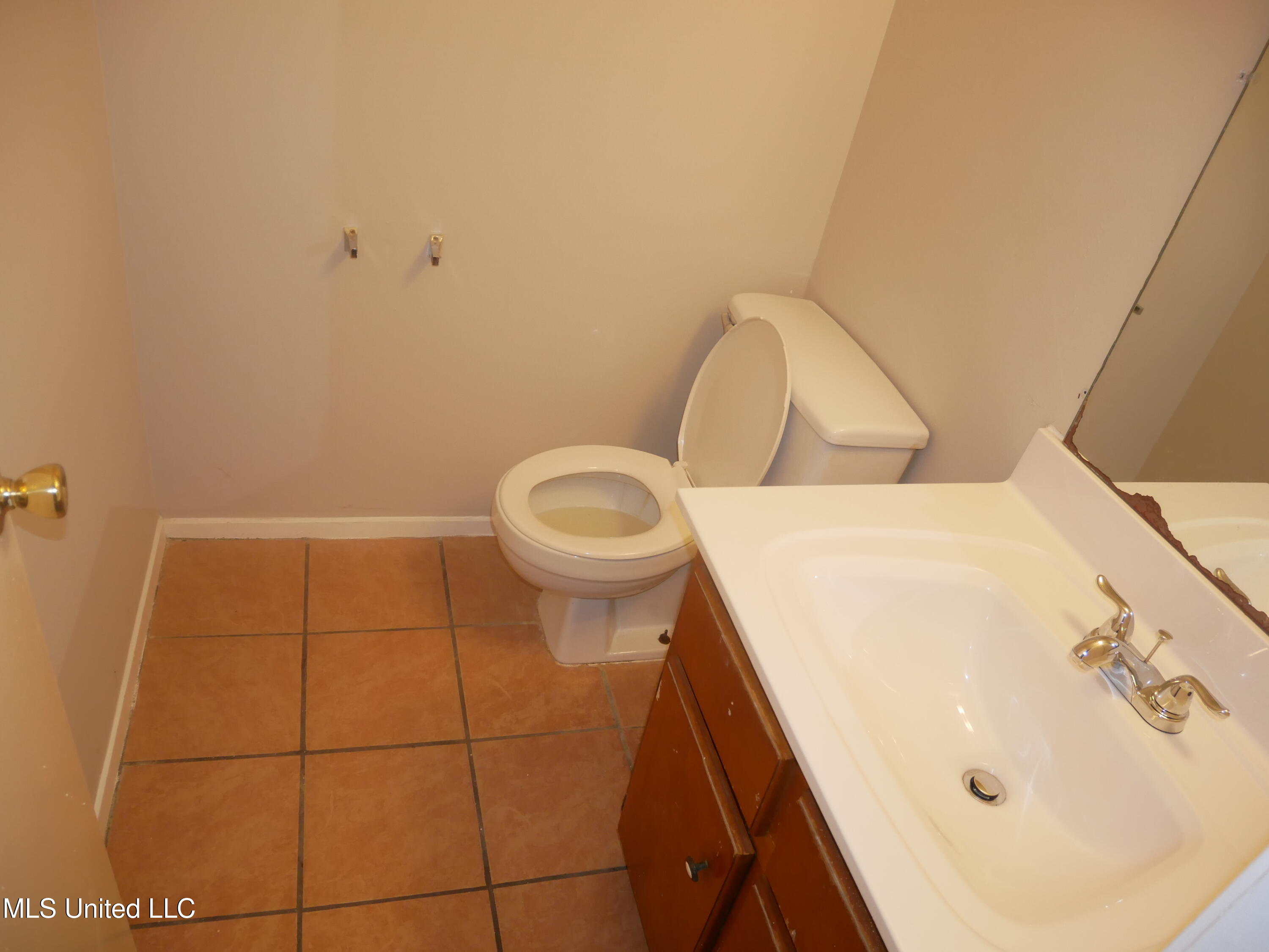 3420 Castle Drive Horn Lake, MS 38637 - Photo 18 of 26 P1090419