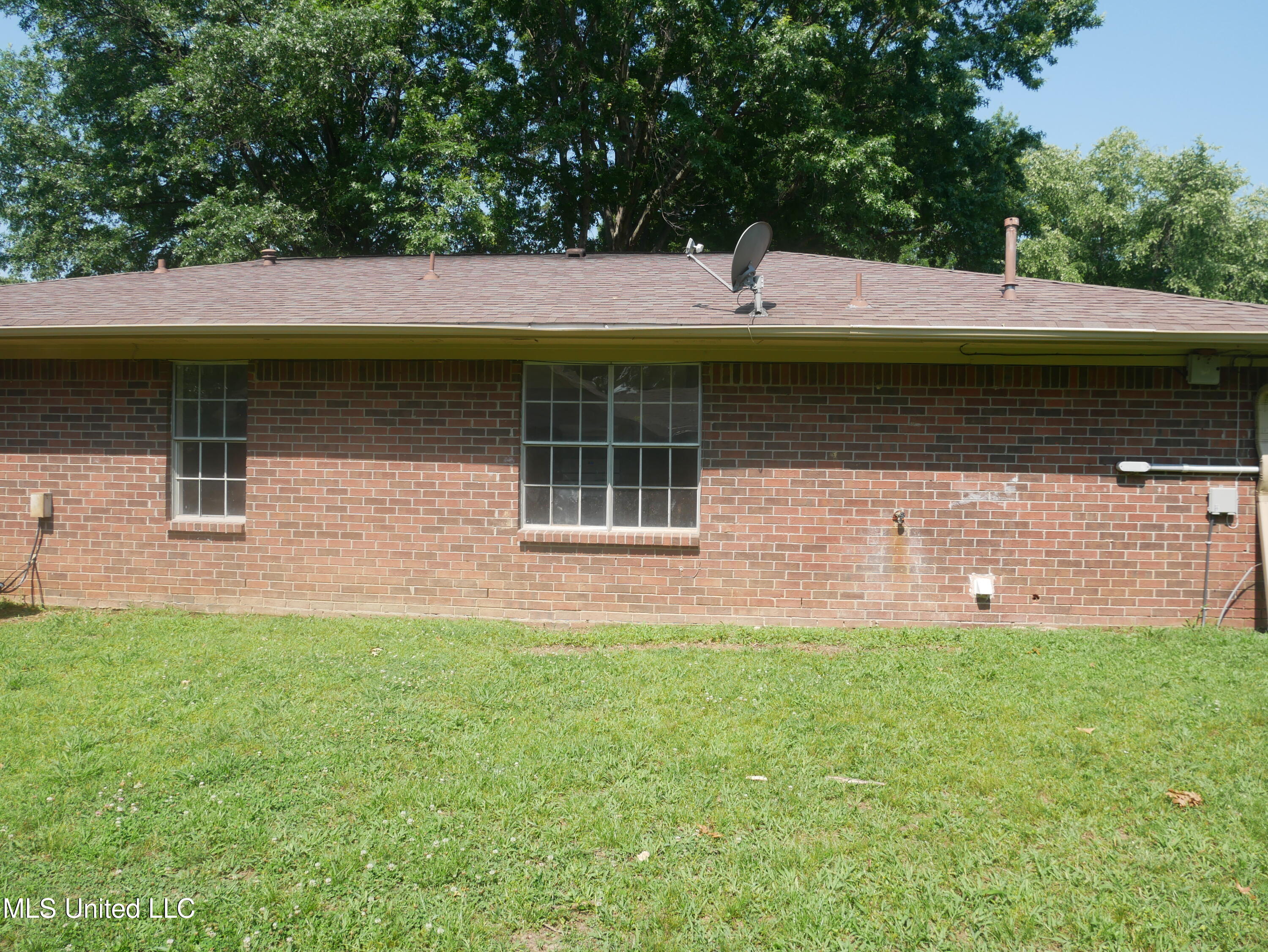 3420 Castle Drive Horn Lake, MS 38637 - Photo 26 of 26 P1090429