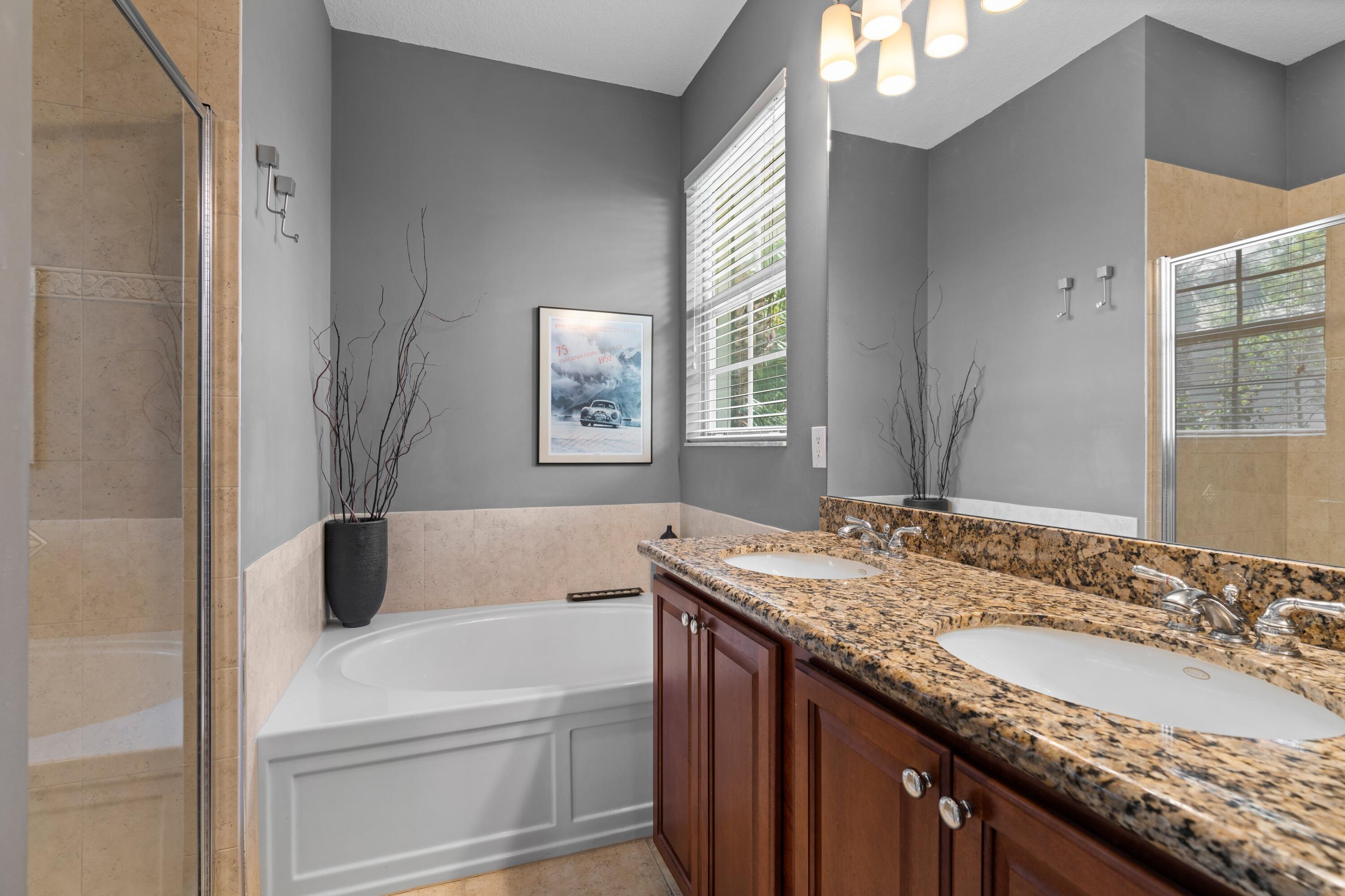 981 Northwest 18th Avenue Boca Raton, FL 33431 - Photo 11 of 31 Master Bathroom