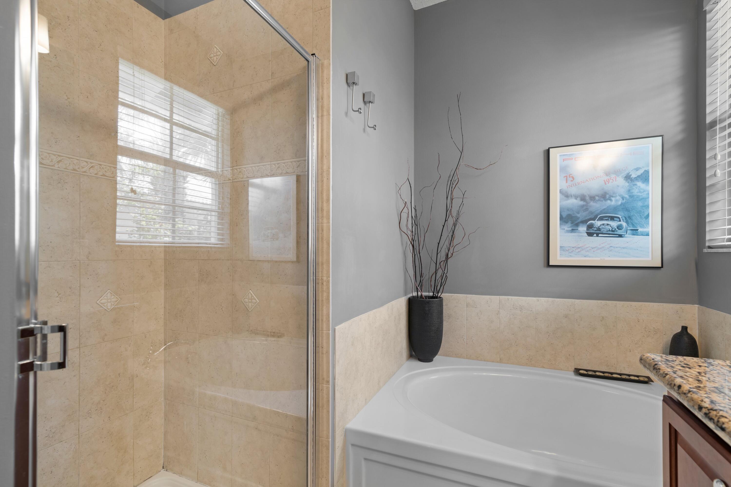981 Northwest 18th Avenue Boca Raton, FL 33431 - Photo 12 of 31 Master Bathroom