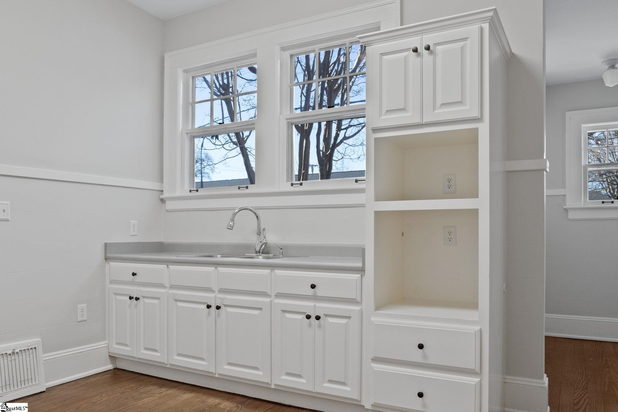 106 West Church Street Greer, SC 29650 - Photo 14 of 35 Gallery Image 14