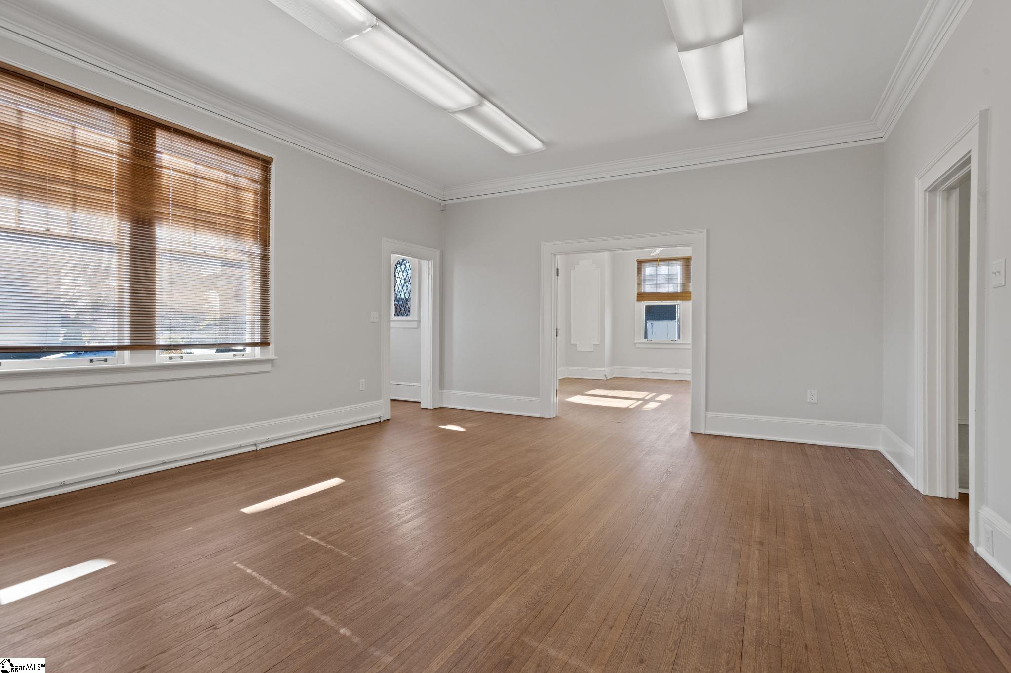 106 West Church Street Greer, SC 29650 - Photo 5 of 35 Gallery Image 5