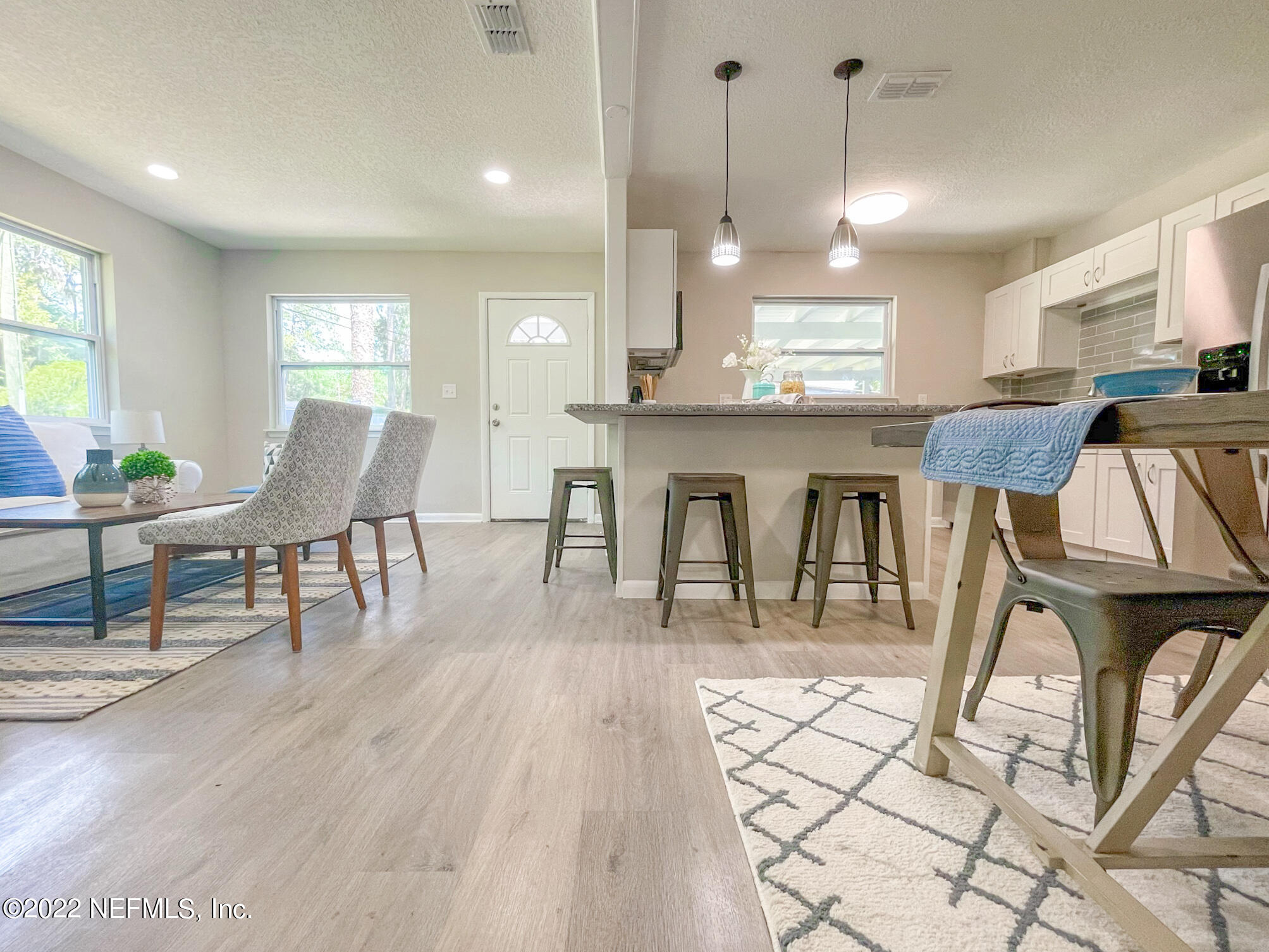 5234 Damascus Road South Jacksonville, FL 32207 - Photo 11 of 43 10 - Dining