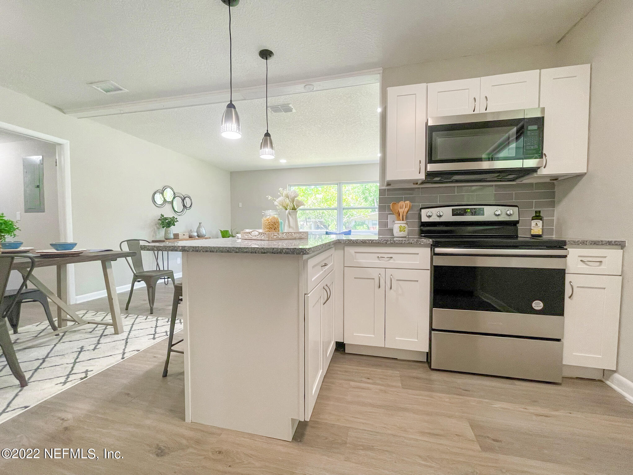 5234 Damascus Road South Jacksonville, FL 32207 - Photo 15 of 43 14 - Kitchen