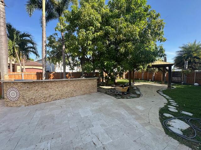 16344 Southwest 66th Street Miami, FL 33193 - Photo 6 of 29 IMG_2429