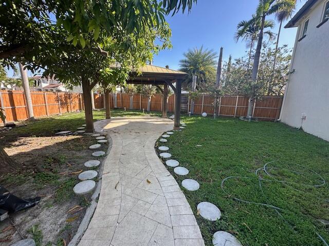 16344 Southwest 66th Street Miami, FL 33193 - Photo 9 of 29 IMG_2431