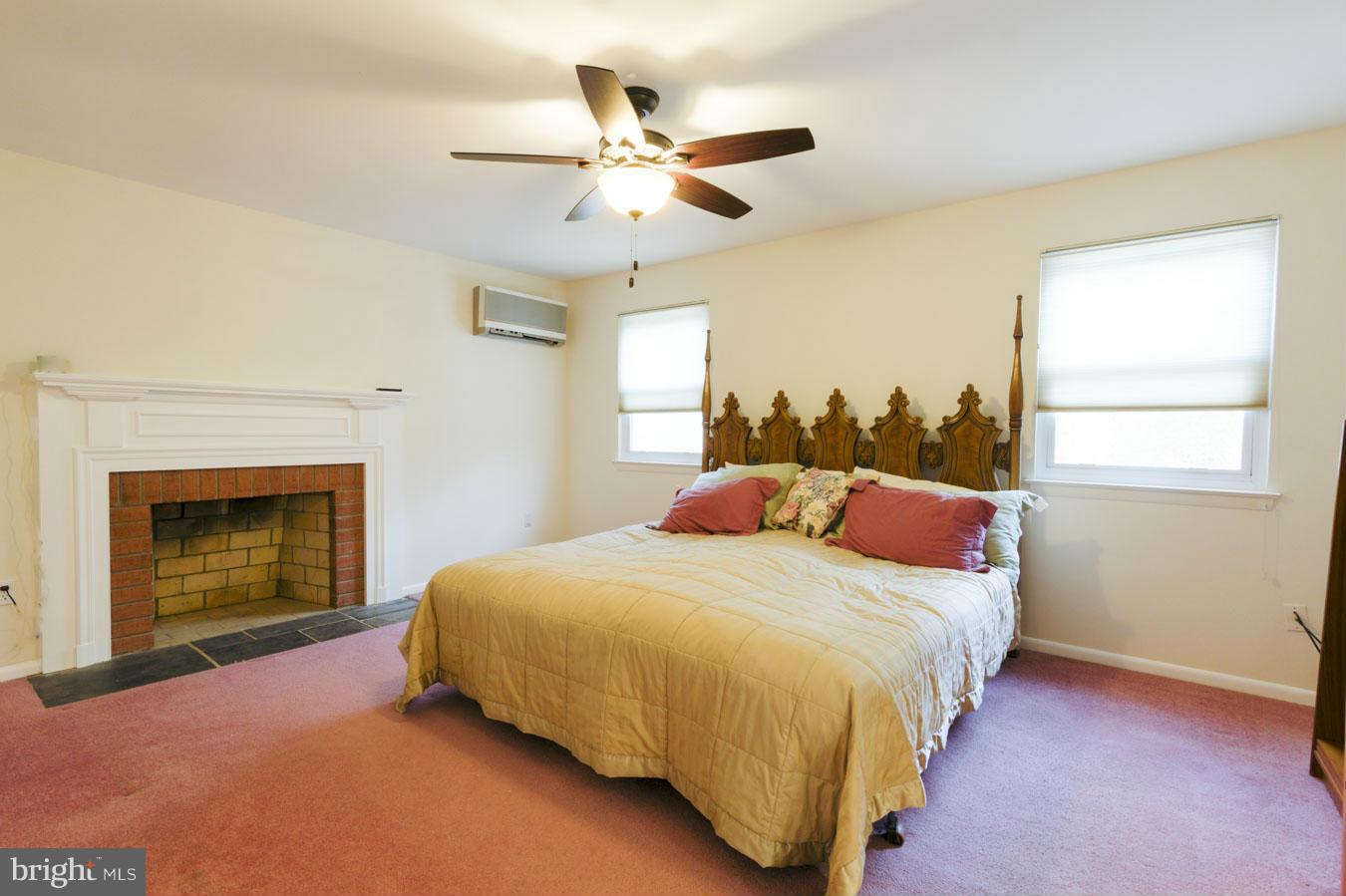 13003 Middlevale Lane Silver Spring, MD 20906 - Photo 13 of 22 Bedroom (Master)