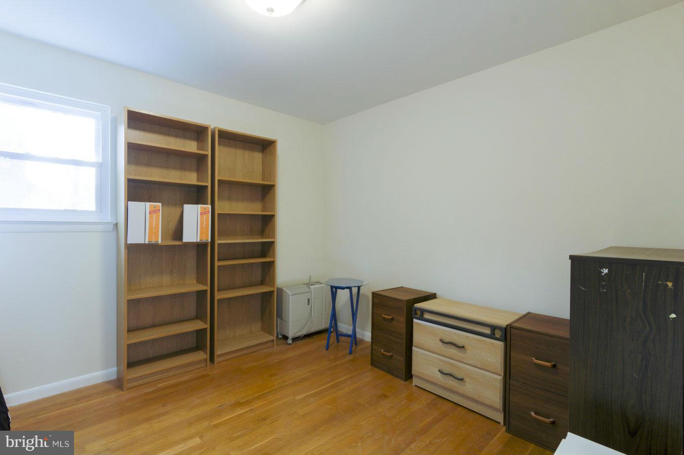 13003 Middlevale Lane Silver Spring, MD 20906 - Photo 15 of 22 Bedroom