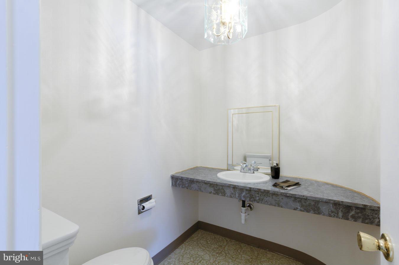 13003 Middlevale Lane Silver Spring, MD 20906 - Photo 20 of 22 First floor Bath