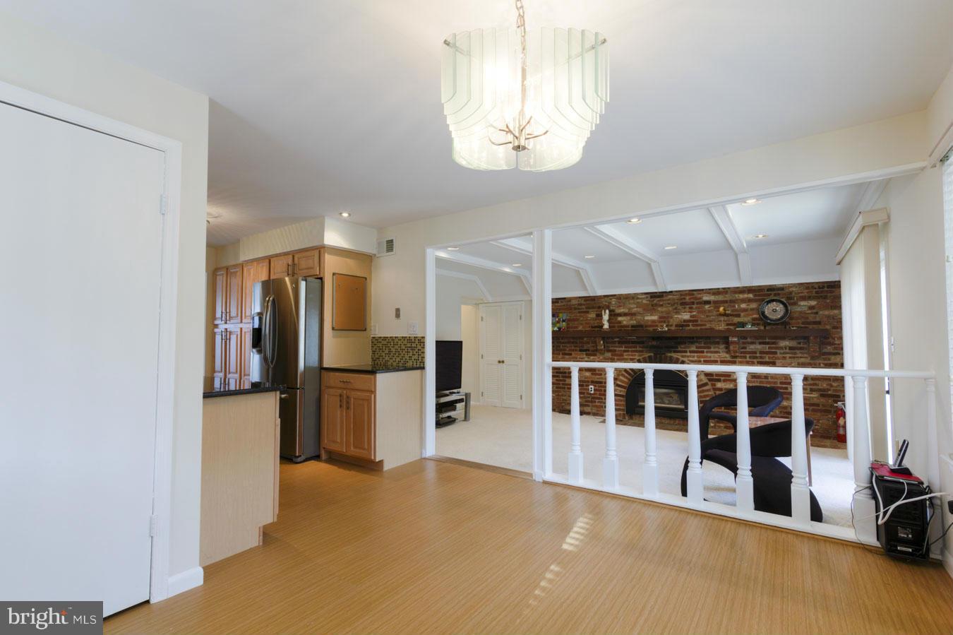 13003 Middlevale Lane Silver Spring, MD 20906 - Photo 9 of 22 Breakfast room