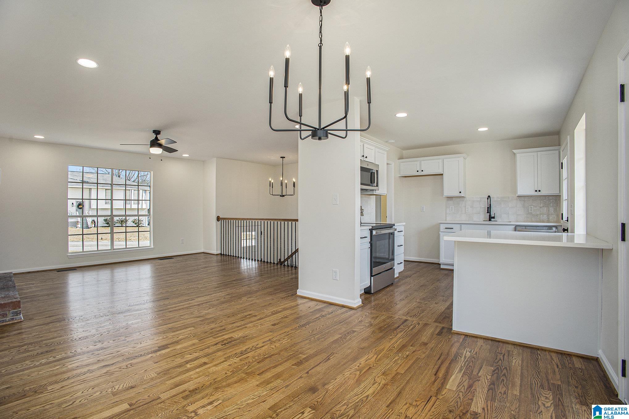 119 Dolphin Court Alabaster, AL 35007 - Photo 9 of 29