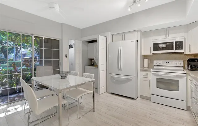 $5,500 | Boca Pointe, Boca Raton, FL 33433