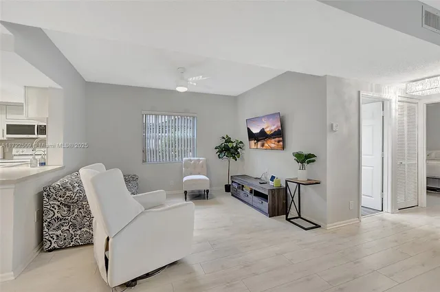 $5,500 | Boca Pointe, Boca Raton, FL 33433