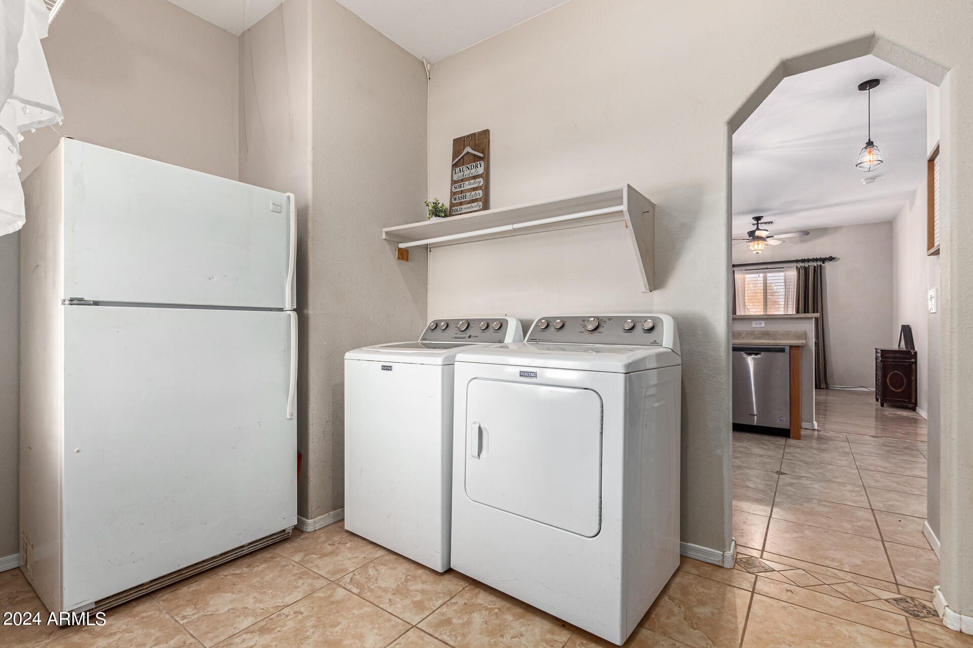 128 South Chapman Road Coolidge, AZ 85128 - Photo 21 of 29 Inside Laundry Room