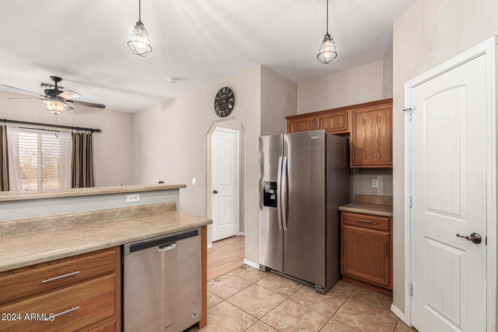 128 South Chapman Road Coolidge, AZ 85128 - Photo 7 of 29 Upgraded Lighting & Walk-in Pantry