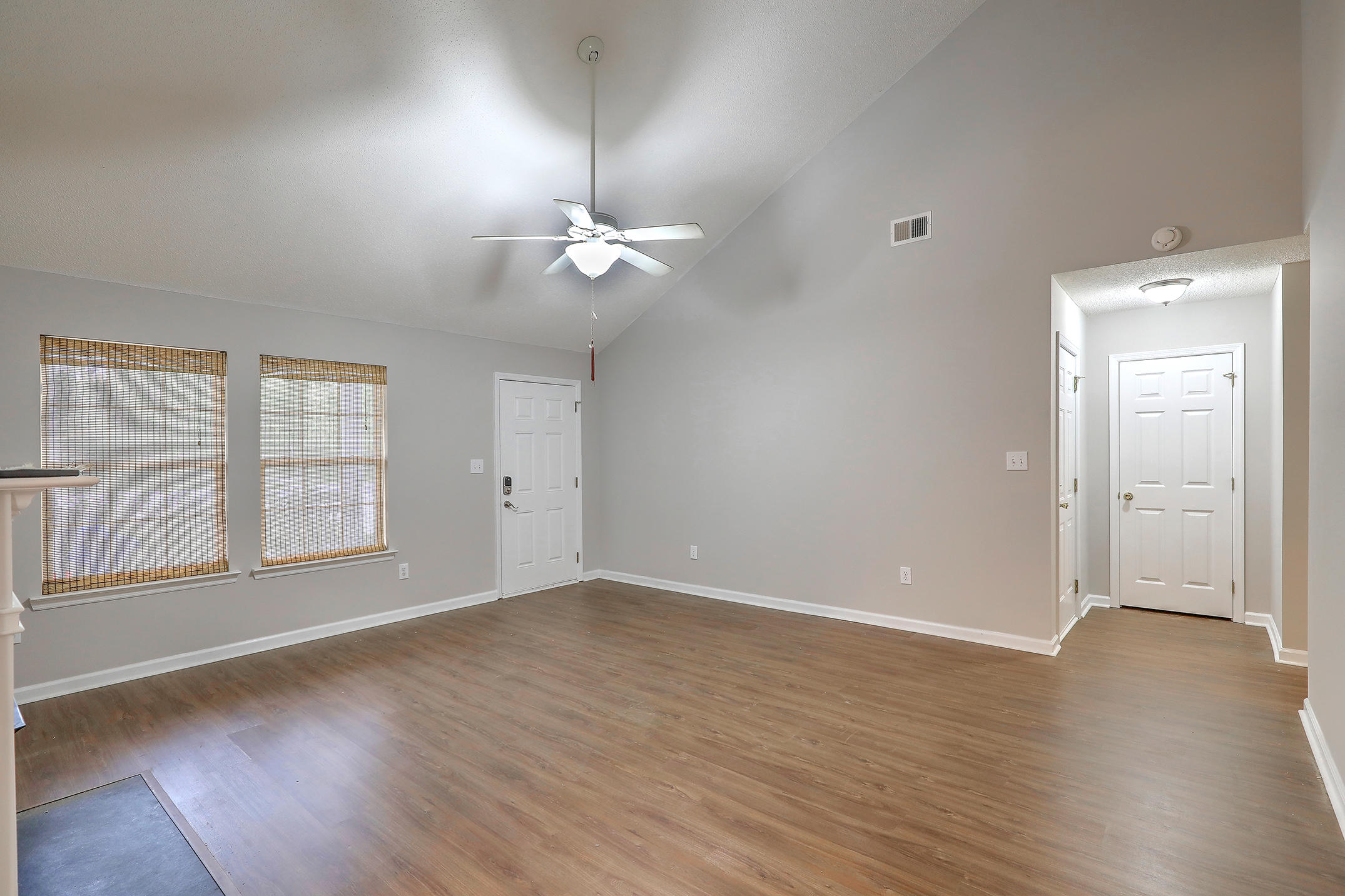 3037 Marlin Road Johns Island, SC 29455 - Photo 4 of 26 1R3A8957_8_9