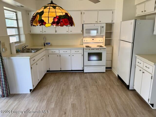 6361 Spring Hill Drive Spring Hill, FL 34606 - Photo 3 of 39