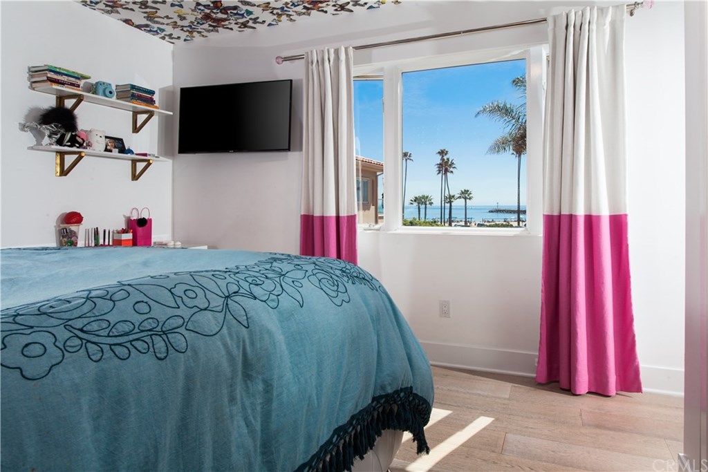 3014 Breakers Drive Corona del Mar, CA 92625 - Photo 31 of 38