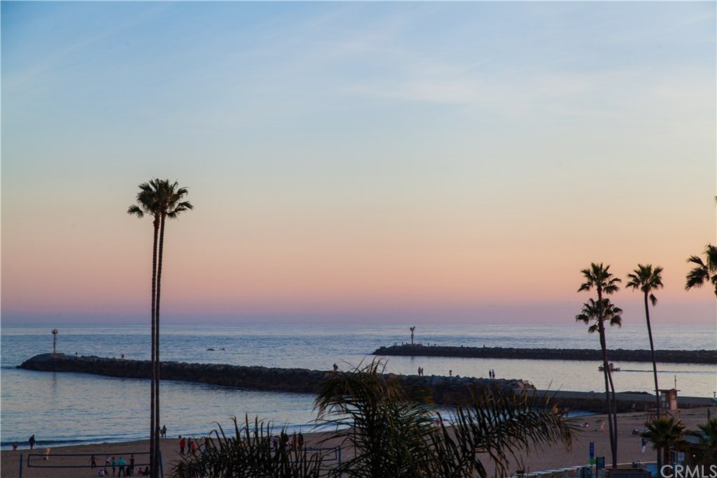 3014 Breakers Drive Corona del Mar, CA 92625 - Photo 5 of 38