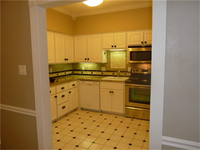 2100 Tanglewilde Street, Unit 8 Houston, TX 77063 - Photo 7 of 20 View to Kitchen from Dining Space