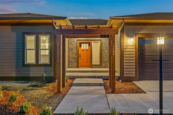 $549,999 | 71 Heron Way, Unit B, Sequim, WA 98382