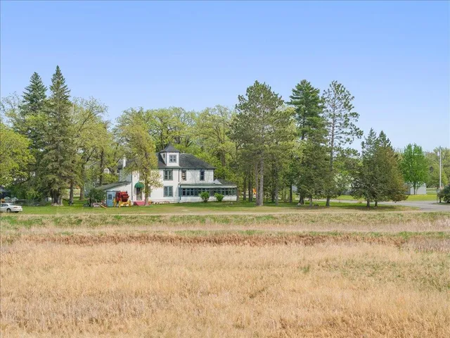 $238,900 | 114 Washburn Avenue, Backus, MN 56435