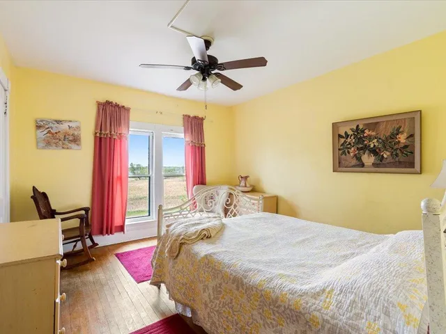 $238,900 | 114 Washburn Avenue, Backus, MN 56435