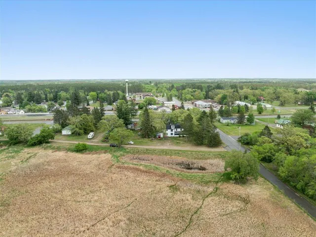 $238,900 | 114 Washburn Avenue, Backus, MN 56435