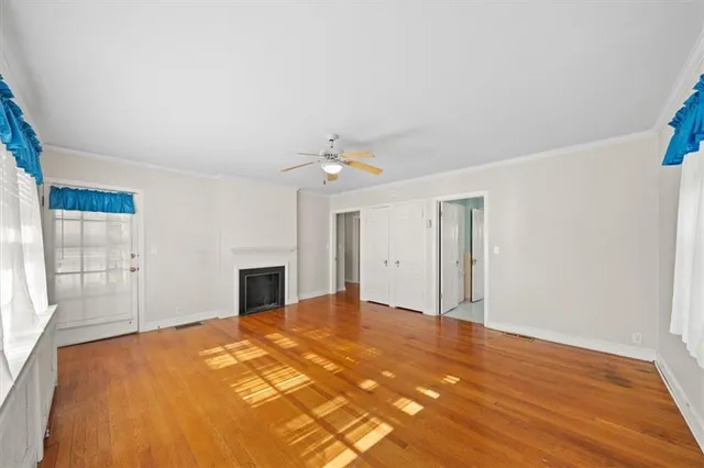 $520,000 | 5701 Wornall Road, Kansas City, MO 64113