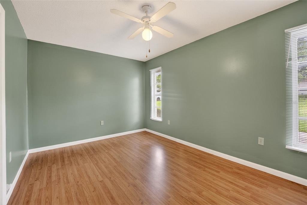 16 Lake Ct Loop Ocala, FL 34472 - Photo 13 of 17