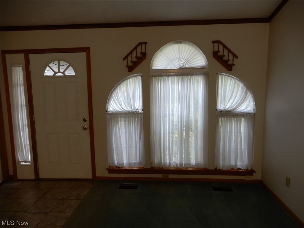 1168 Dock Road Madison, OH 44057 - Photo 12 of 35 picture window