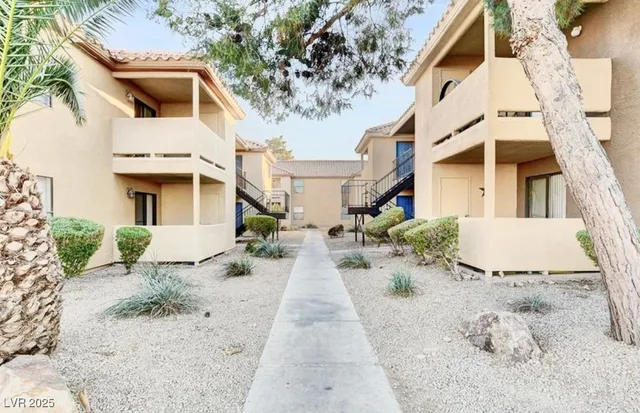 $1,250 | 3135 South Mojave Road, Unit 218, Las Vegas, NV 89121