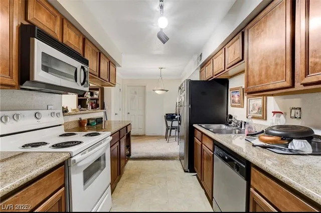 $1,250 | 3135 South Mojave Road, Unit 218, Las Vegas, NV 89121