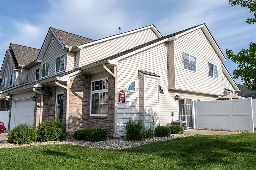 5922 Marina View Lane, Unit 13 Indianapolis, IN 46237 - Photo 1 of 38