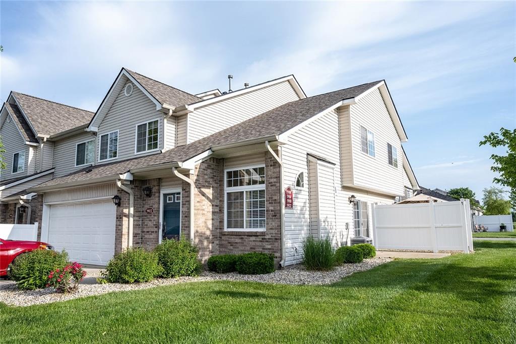 5922 Marina View Lane, Unit 13 Indianapolis, IN 46237 - Photo 2 of 38