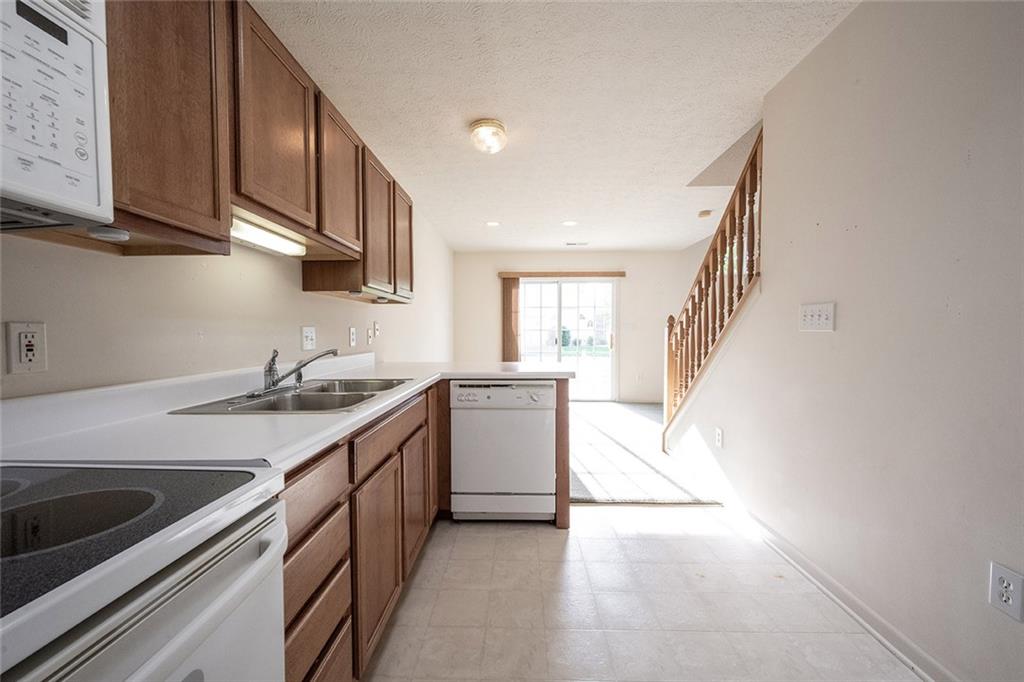 5922 Marina View Lane, Unit 13 Indianapolis, IN 46237 - Photo 21 of 38