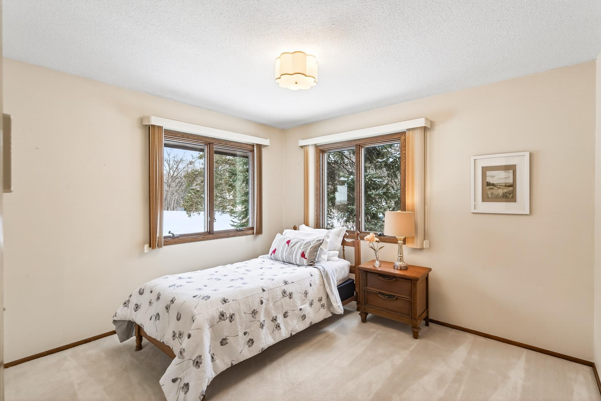 18869 Clear View Drive Minnetonka, MN 55345 - Photo 25 of 39